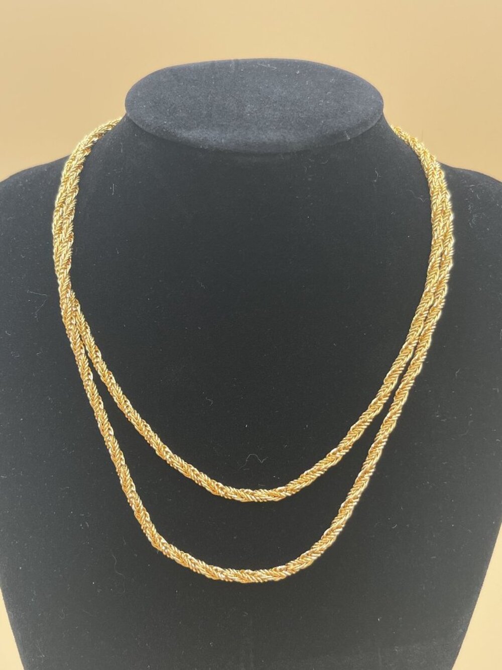 Christian Dior 1977 CD Logo Necklace Vintage Gold Tone Rope Chain Signed Chr Dio